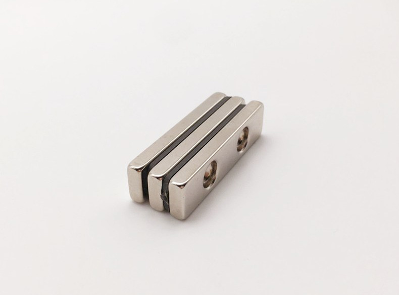 Rectangular neodymium magnets with double countersunk holes