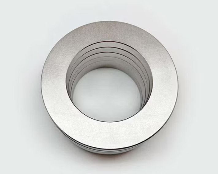 Large diameter neodymium ring magnets