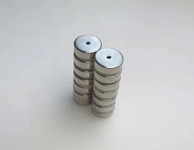 Neodymium round magnets with 2mm hole in the center