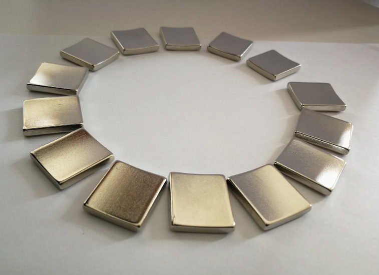 Powerful Rare Earth Arc Tile Magnets