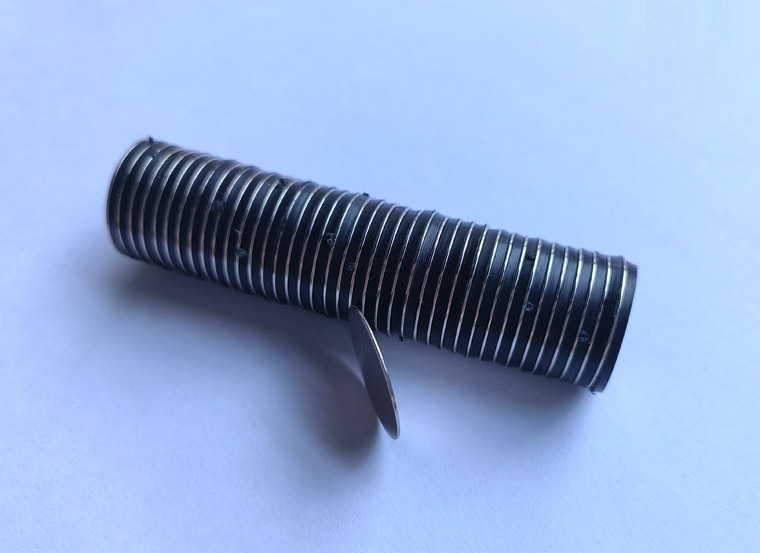 Actual photo of 20x0.5mm thin neodymium magnet Actual photo of 20x0.5mm thin neodymium magnet